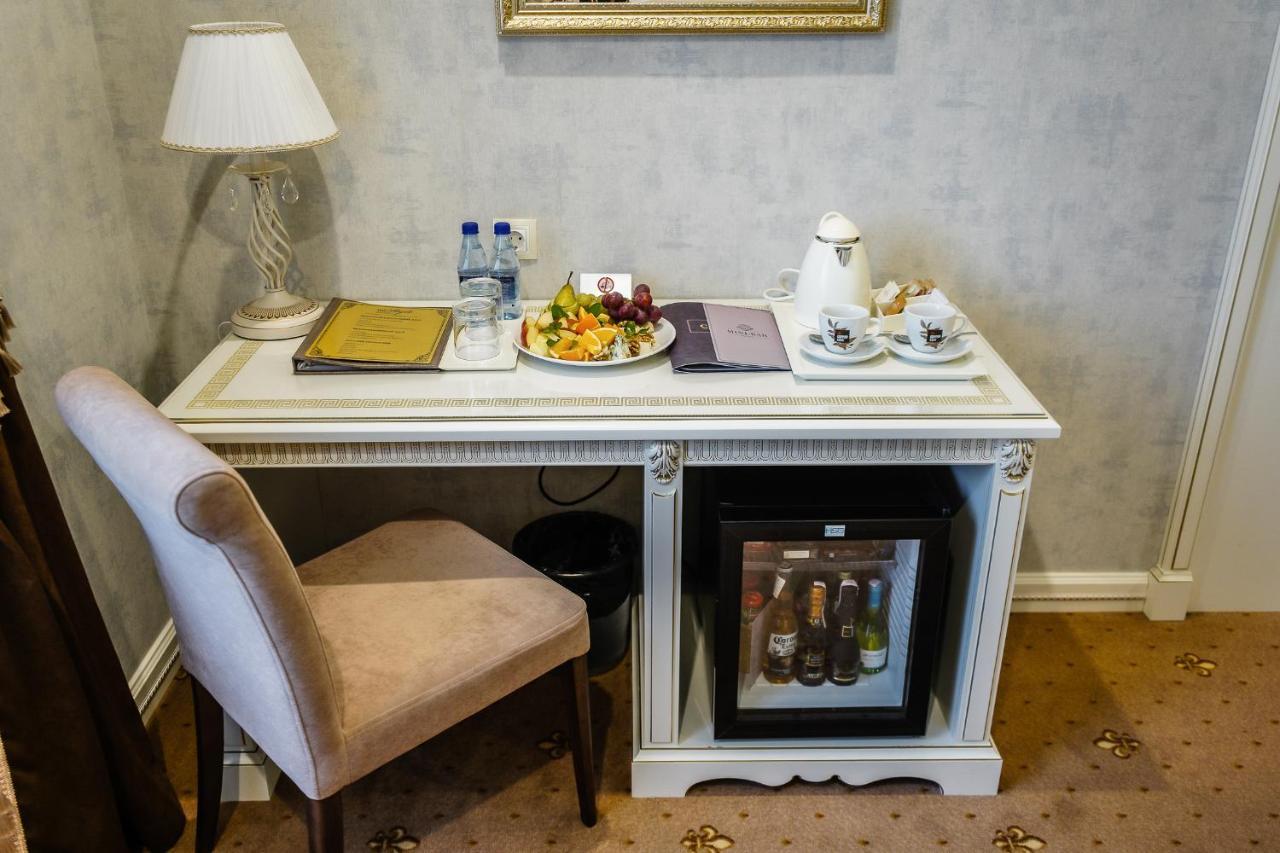 Imperial Palace Hotel Minsk Ruang foto