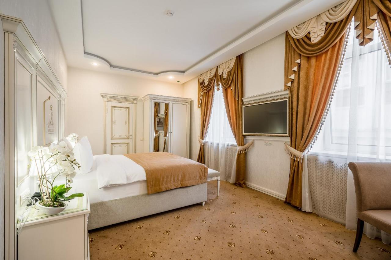 Imperial Palace Hotel Minsk Bagian luar foto