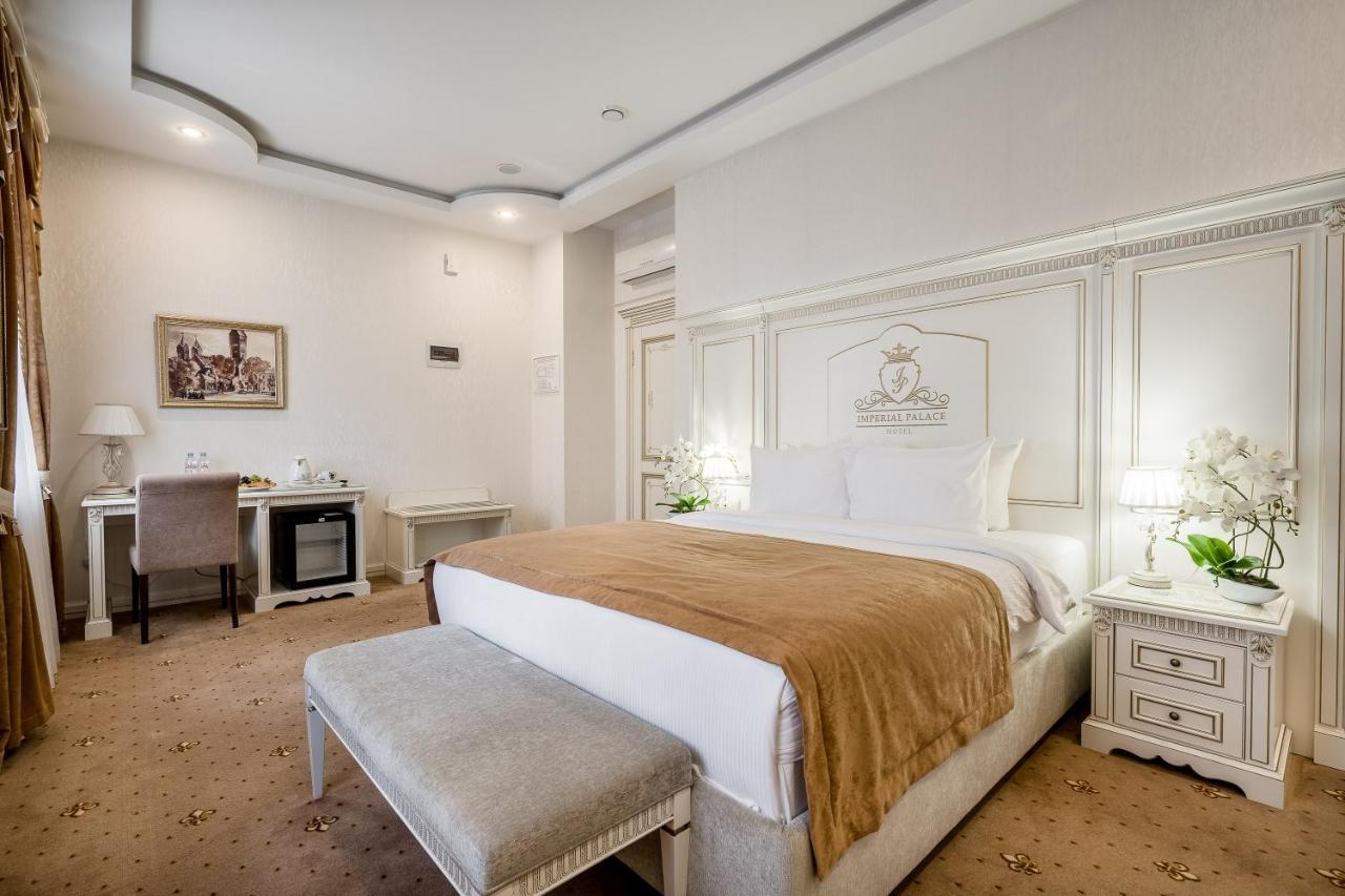 Imperial Palace Hotel Minsk Bagian luar foto