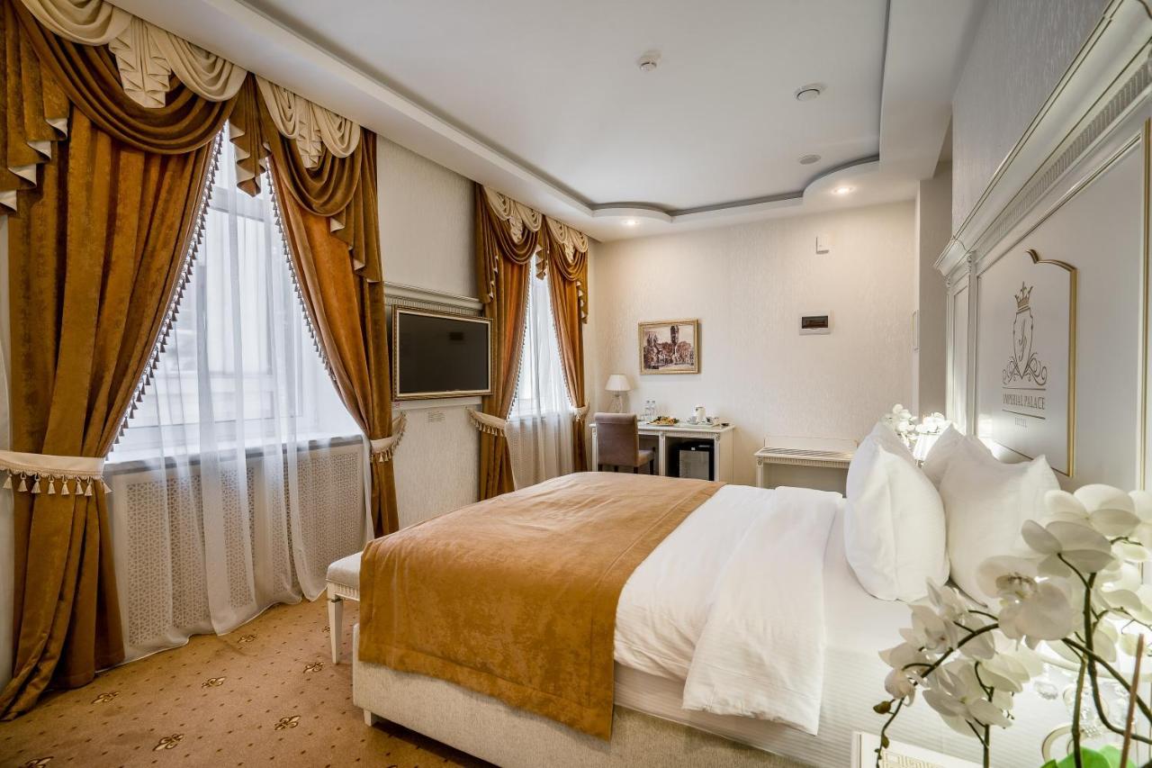 Imperial Palace Hotel Minsk Bagian luar foto