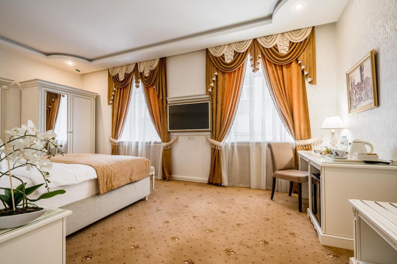 Imperial Palace Hotel Minsk Bagian luar foto