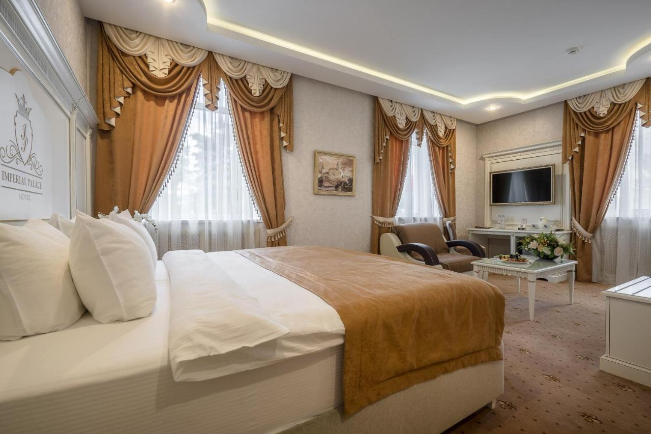 Imperial Palace Hotel Minsk Bagian luar foto