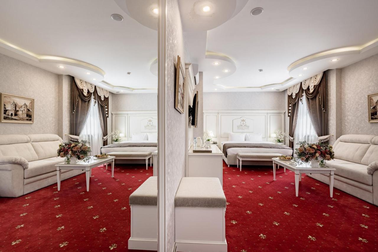Imperial Palace Hotel Minsk Bagian luar foto
