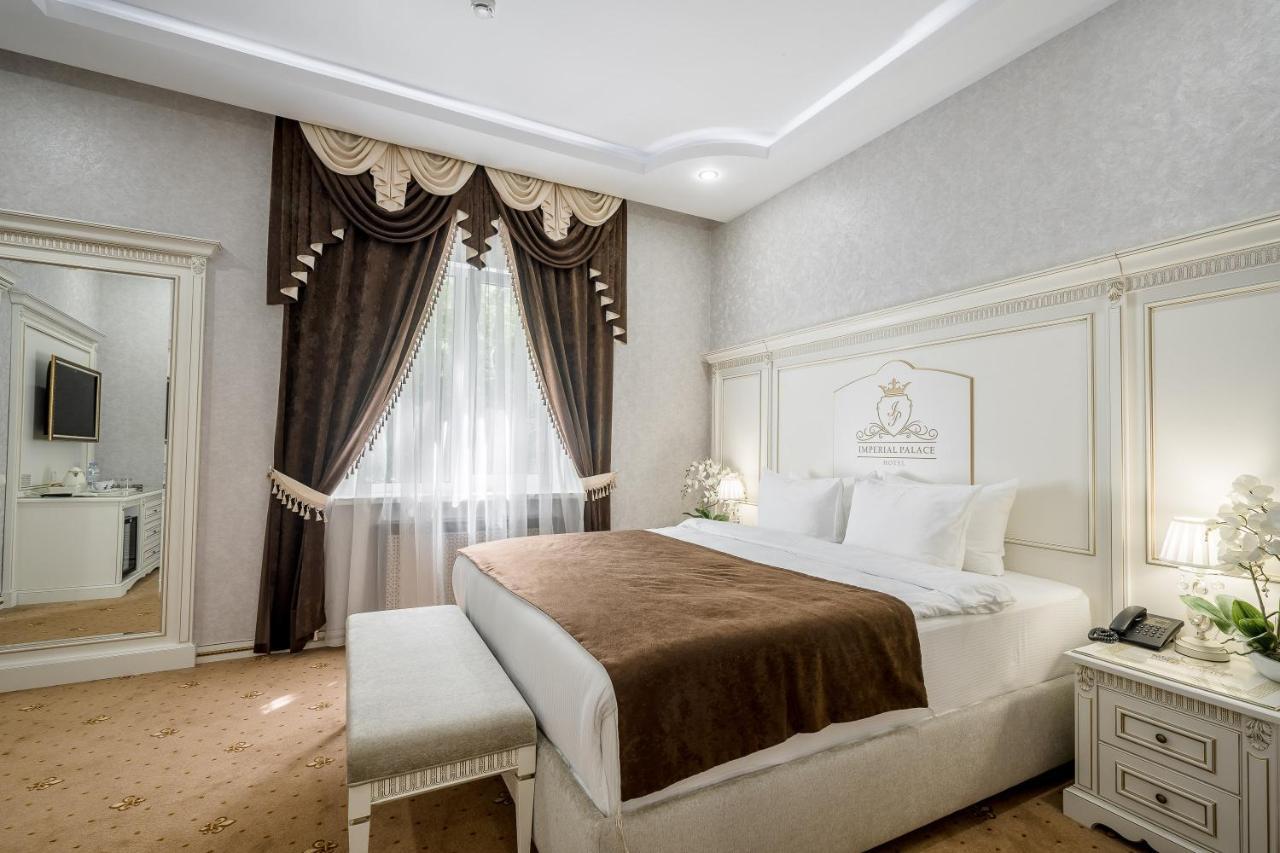 Imperial Palace Hotel Minsk Bagian luar foto