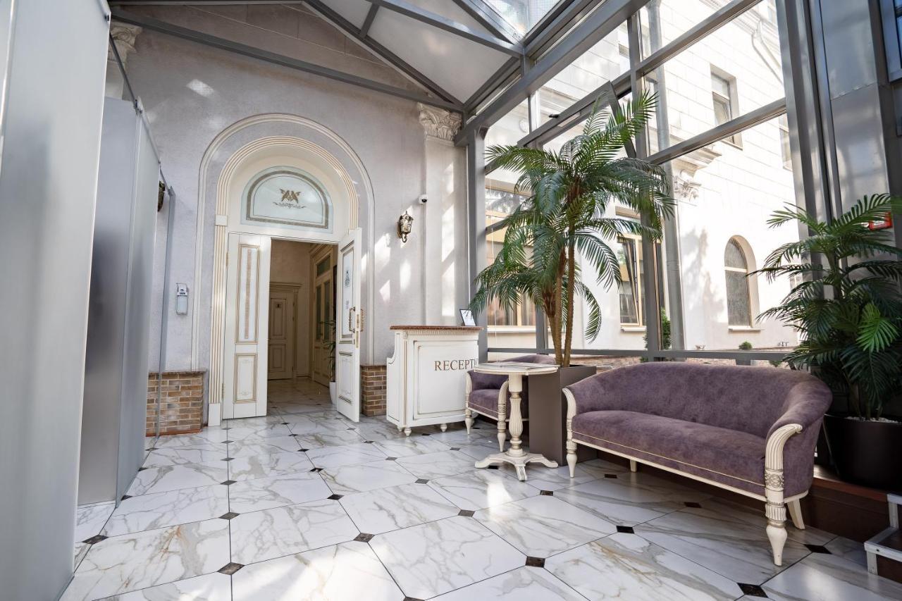 Imperial Palace Hotel Minsk Bagian luar foto